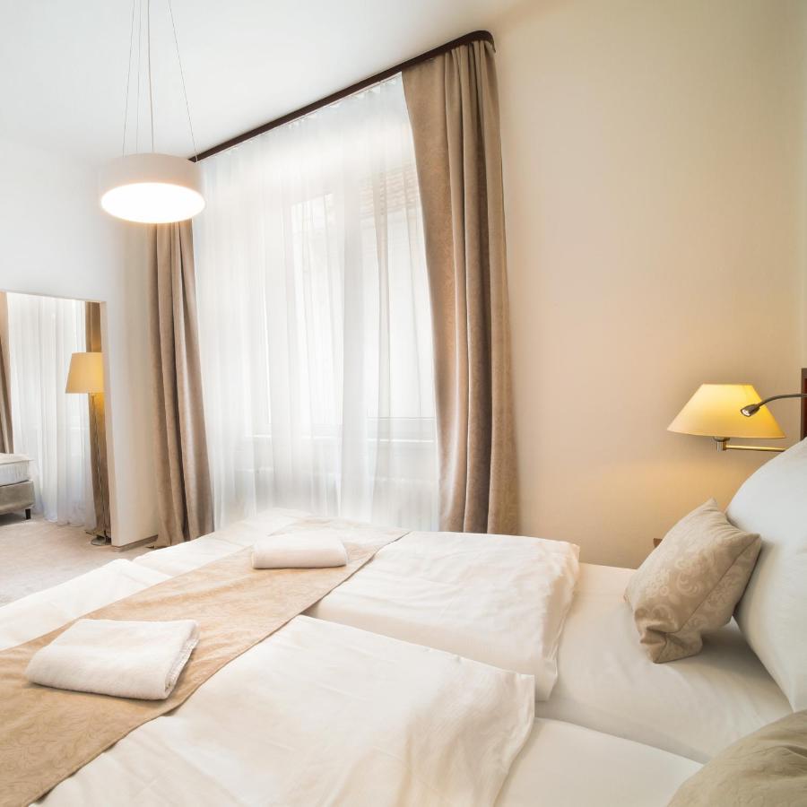 ברנו Hotel Kozak מראה חיצוני תמונה