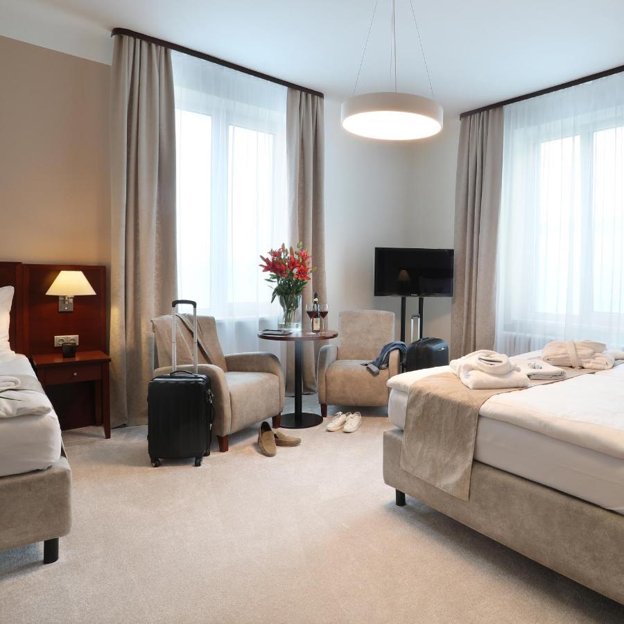 ברנו Hotel Kozak מראה חיצוני תמונה