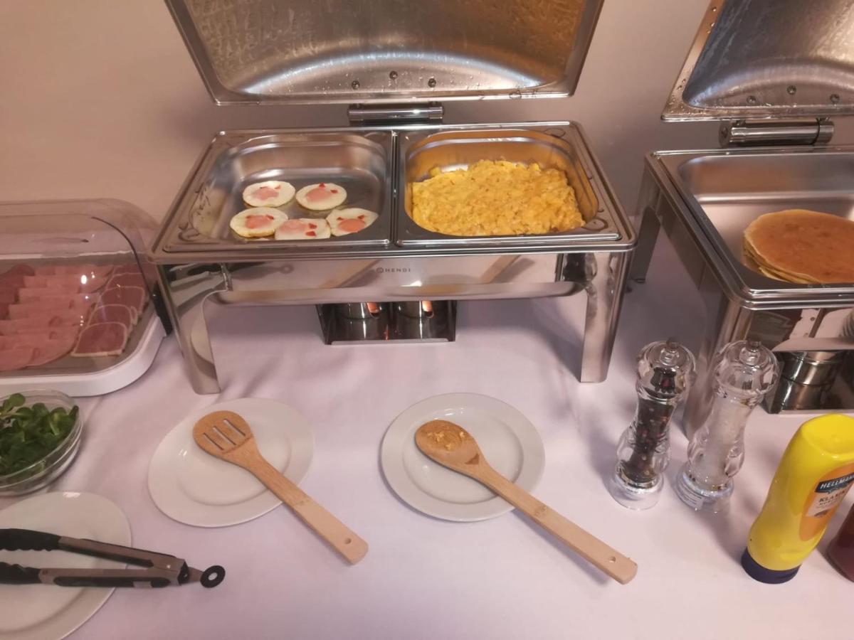 ברנו Hotel Kozak מראה חיצוני תמונה