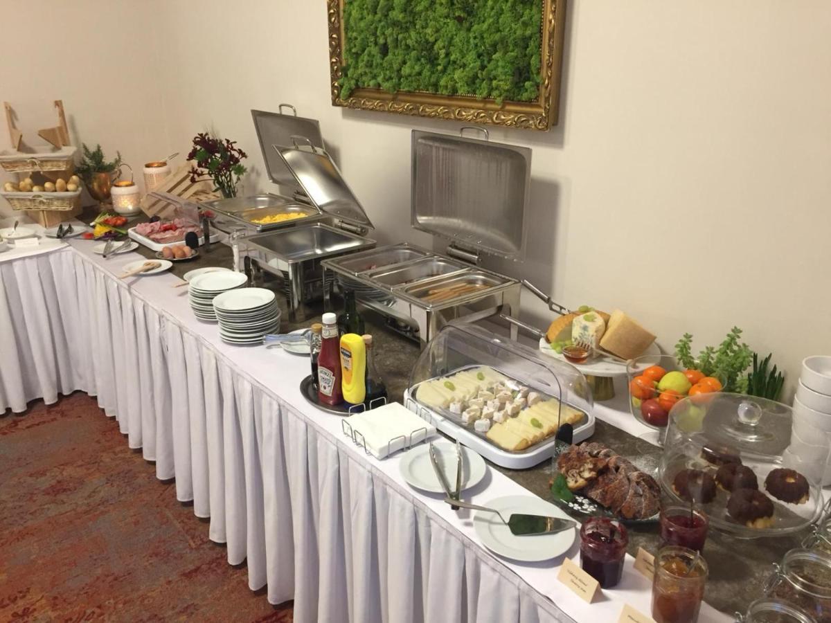 ברנו Hotel Kozak מראה חיצוני תמונה